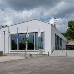 Stadthalle Kirchheimbolanden.jpg